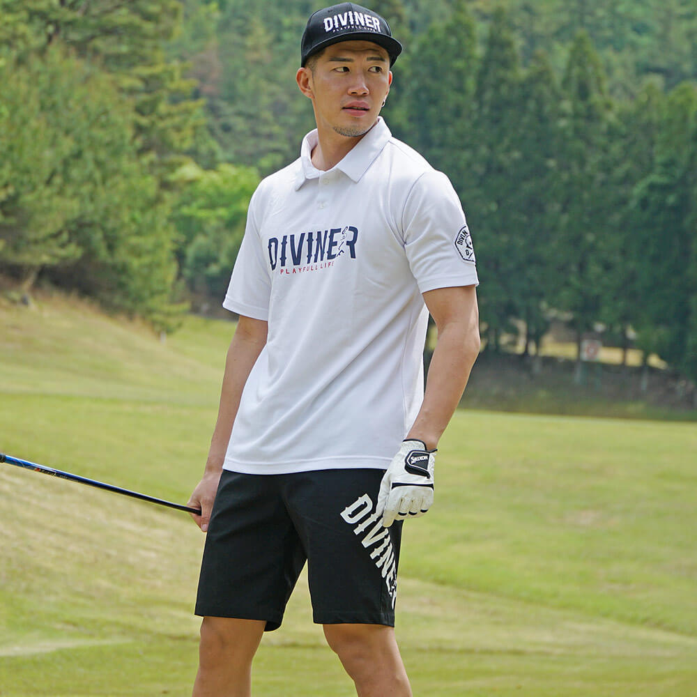 モノトーンで決めるシンプル定番スタイル