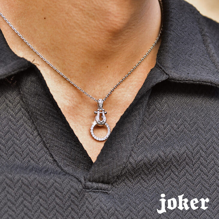 『フープネックレス』