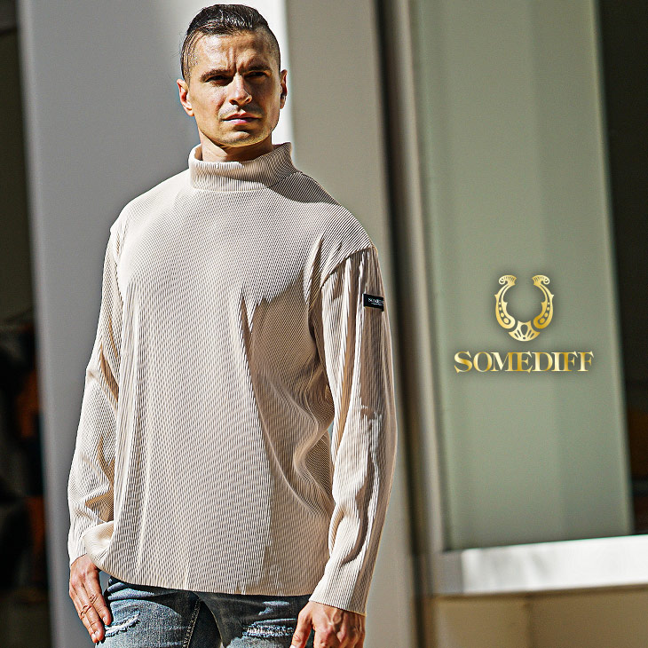 プリーツBIGシルエットモックネックカットソー