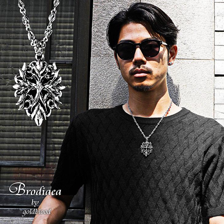 バーンフレアクロスネックレス