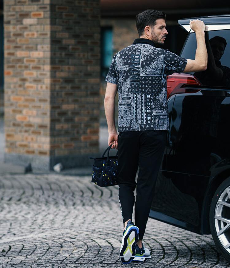 ペイズリー柄ポロシャツ_コーデ2