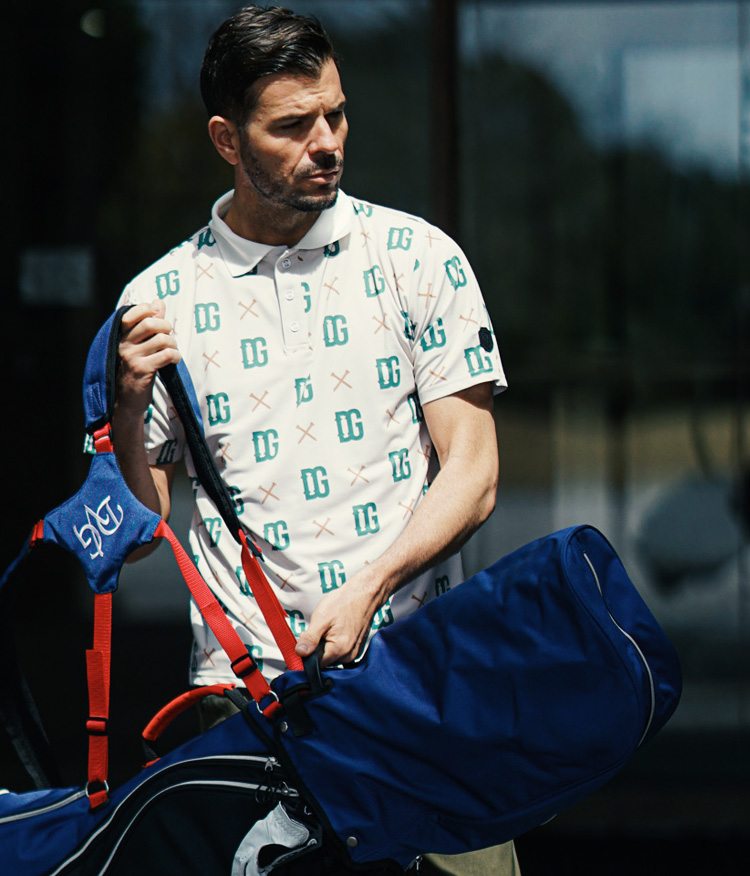 ティー総柄ポロシャツ_コーデ2