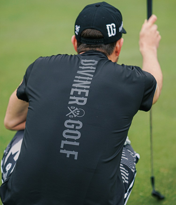 ストレッチモックネックショートスリーブ_コーデ3