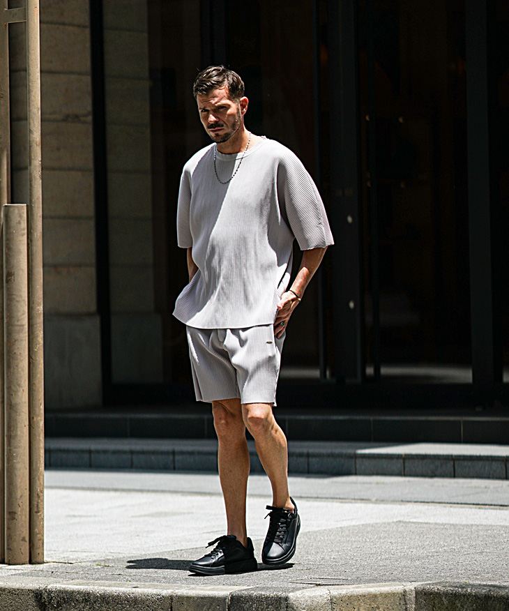 Tシャツ×ショーツ