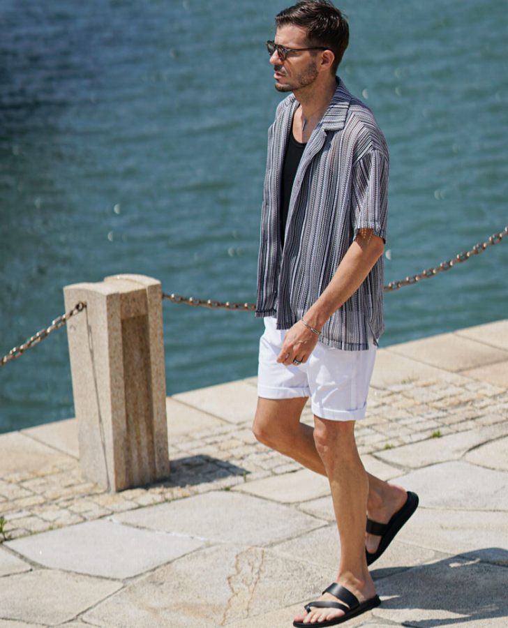 LOOK 04_02