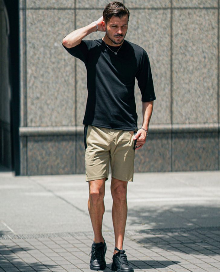 LOOK 05_02