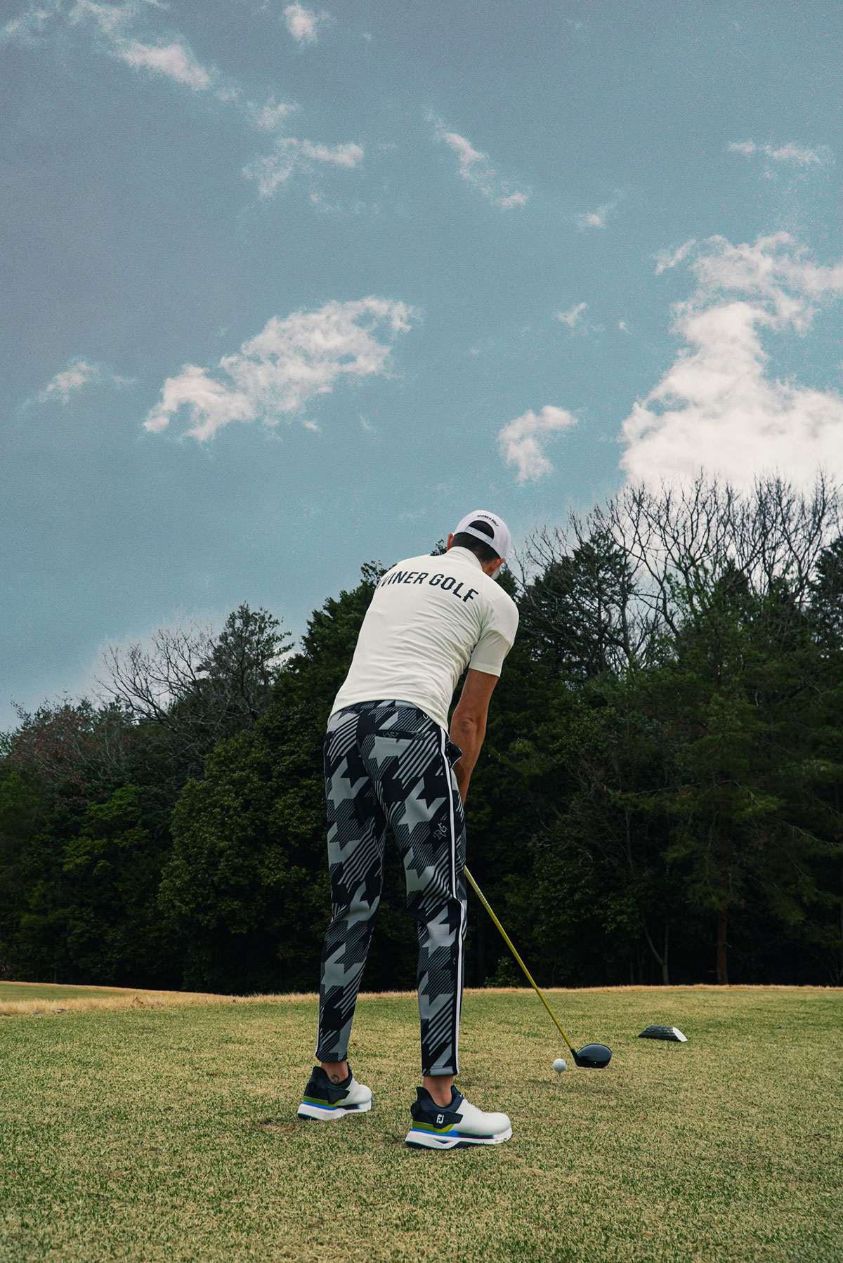 DIVINER GOLF 2025春夏ルックブック｜大人のためのゴルフウェア