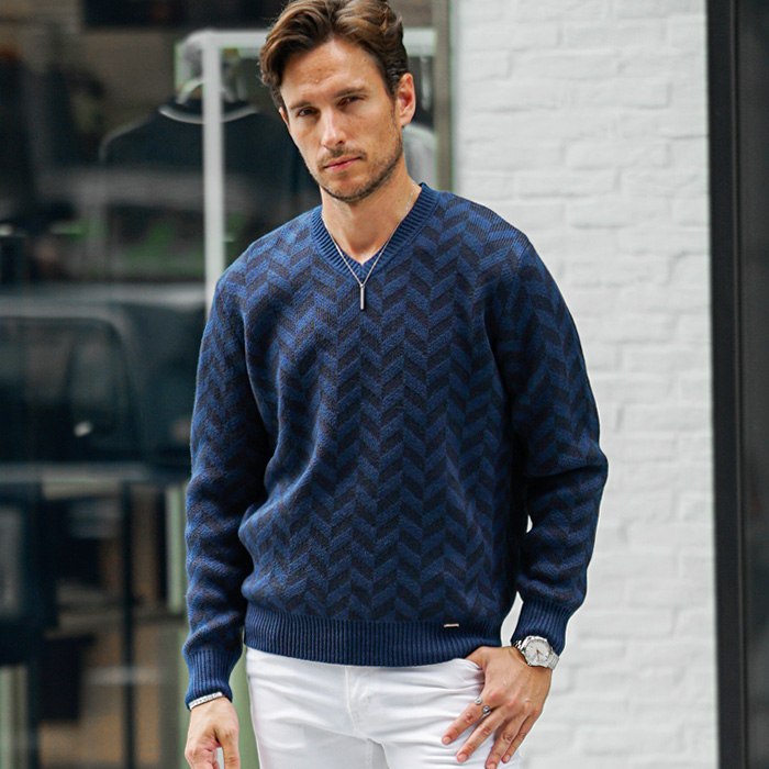 細身シルエット 着用イメージ