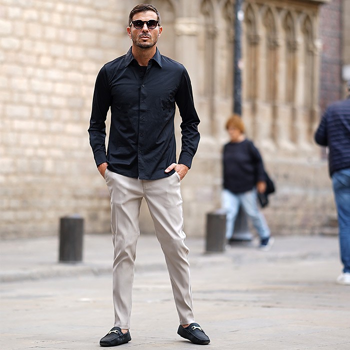 スキニーで美麗な佇まい