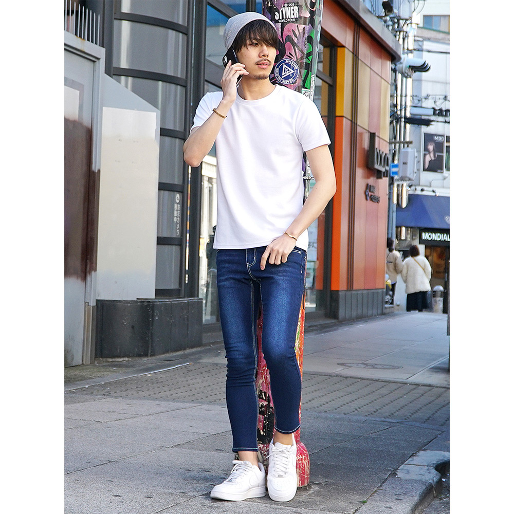 ニット帽前髪だしコーデ②