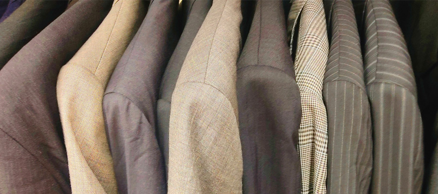 ジャケットのカラー