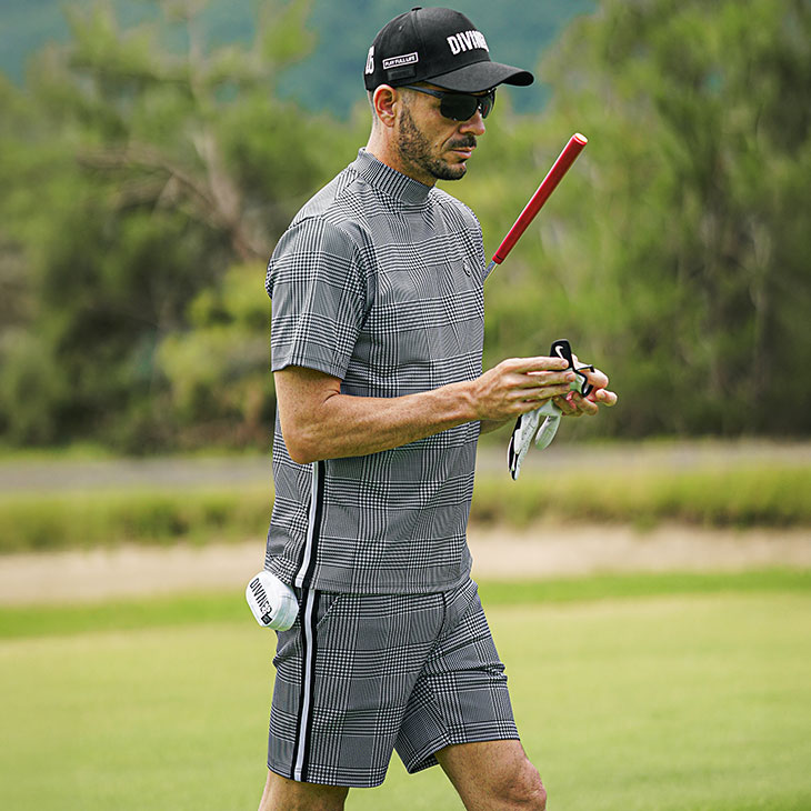 色使いで魅せる夏のメンズゴルフコーデ