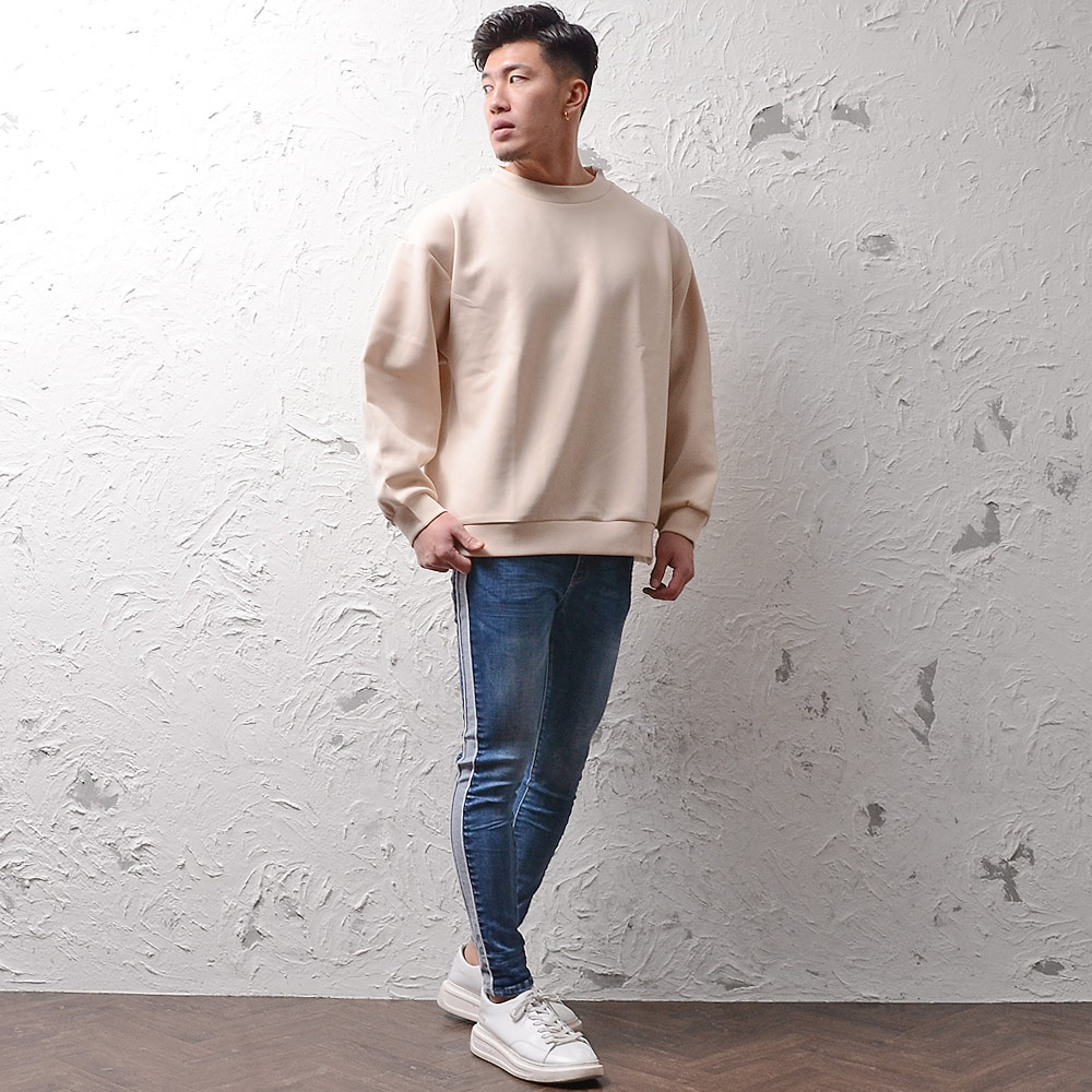 サイドラインデニムコーデ