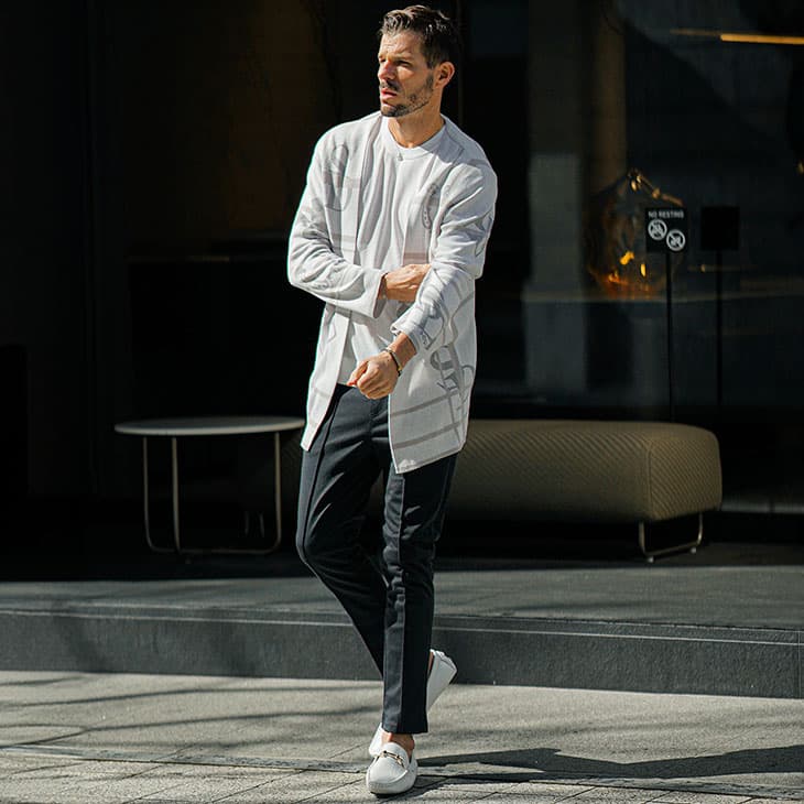 総柄デザインを巧みに使った脱・やりらふぃーコーデ