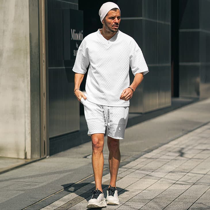 夏を楽しむ脱・やりらふぃーコーデ