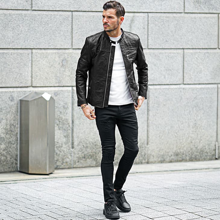 モノクロでまとめた脱・やりらふぃーコーデ