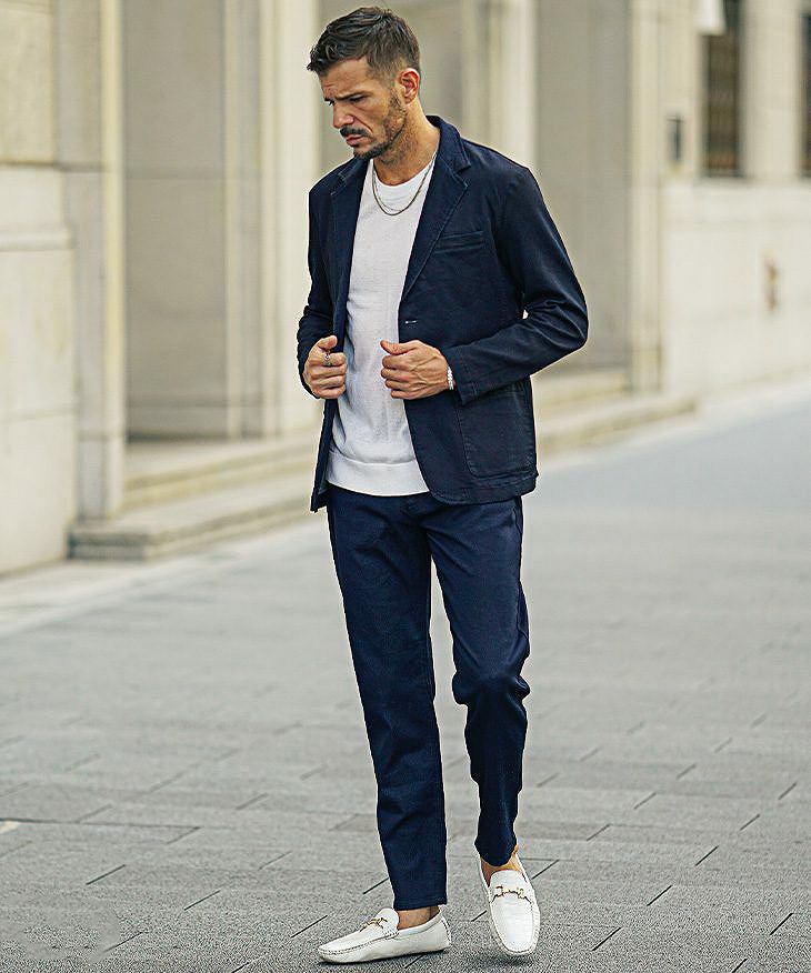 素材で遊ぶ上級者用の脱・やりらふぃーコーデ