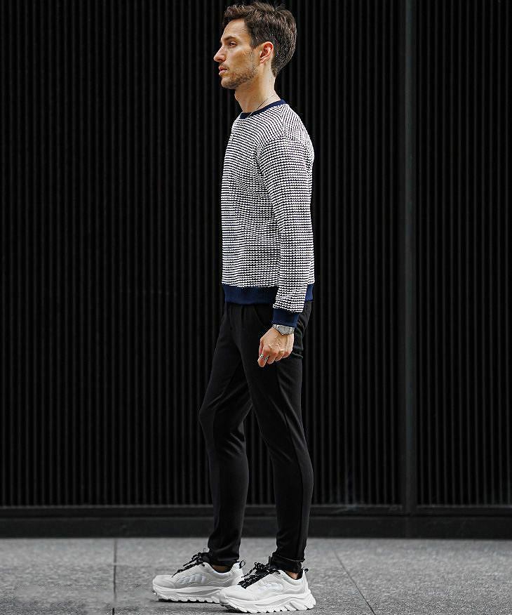 存在感を魅せつける脱・やりらふぃーコーデ