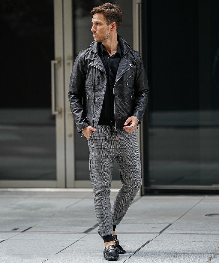 上下の合わせ方で差がつく脱・やりらふぃーコーデ