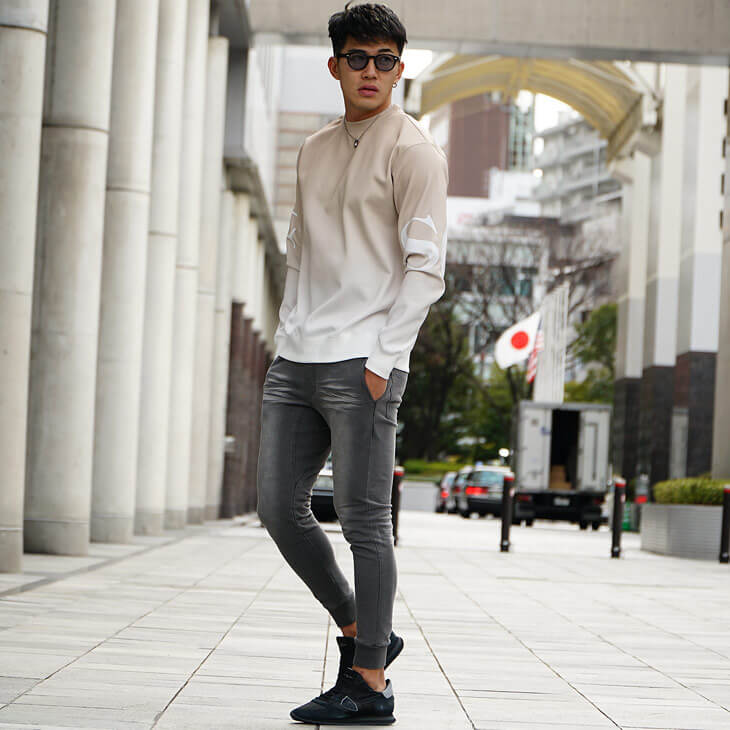 シンプル過ぎる