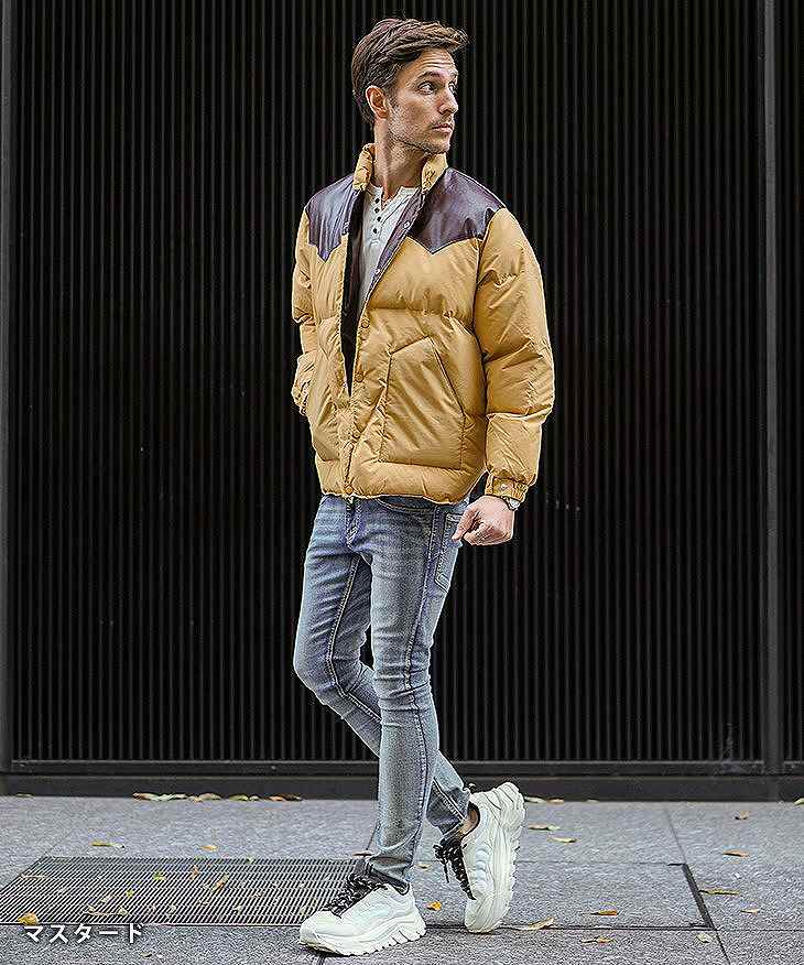 遊び心漂うデザインの寒い季節の革ジャンコーデ