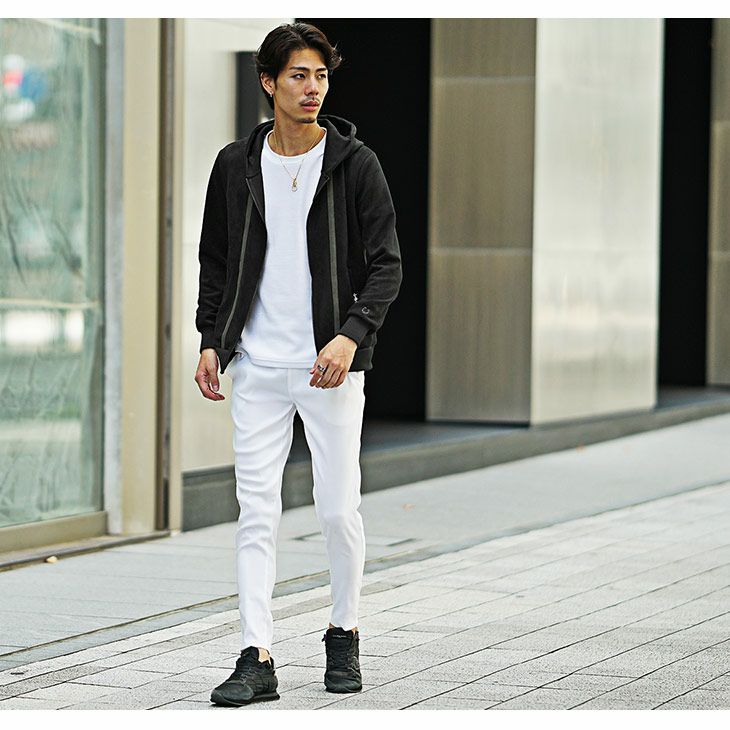 モノトーンコーデ