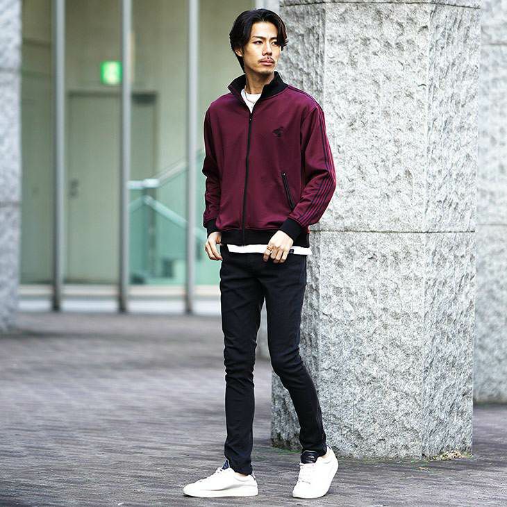 カラートラックジャケットコーデ