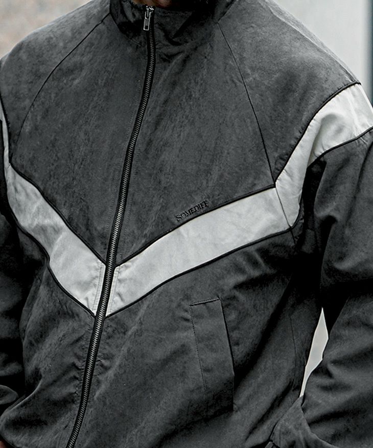 ユーズド感のある生地