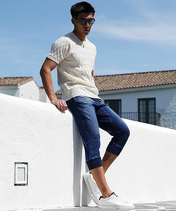 スマートに爽やか魅せを叶えるジョガーパンツコーデ