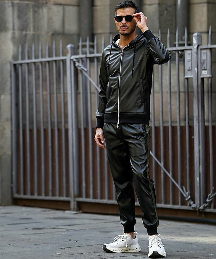 セットアップで男らしさに磨きをかけるジョガーパンツコーデ